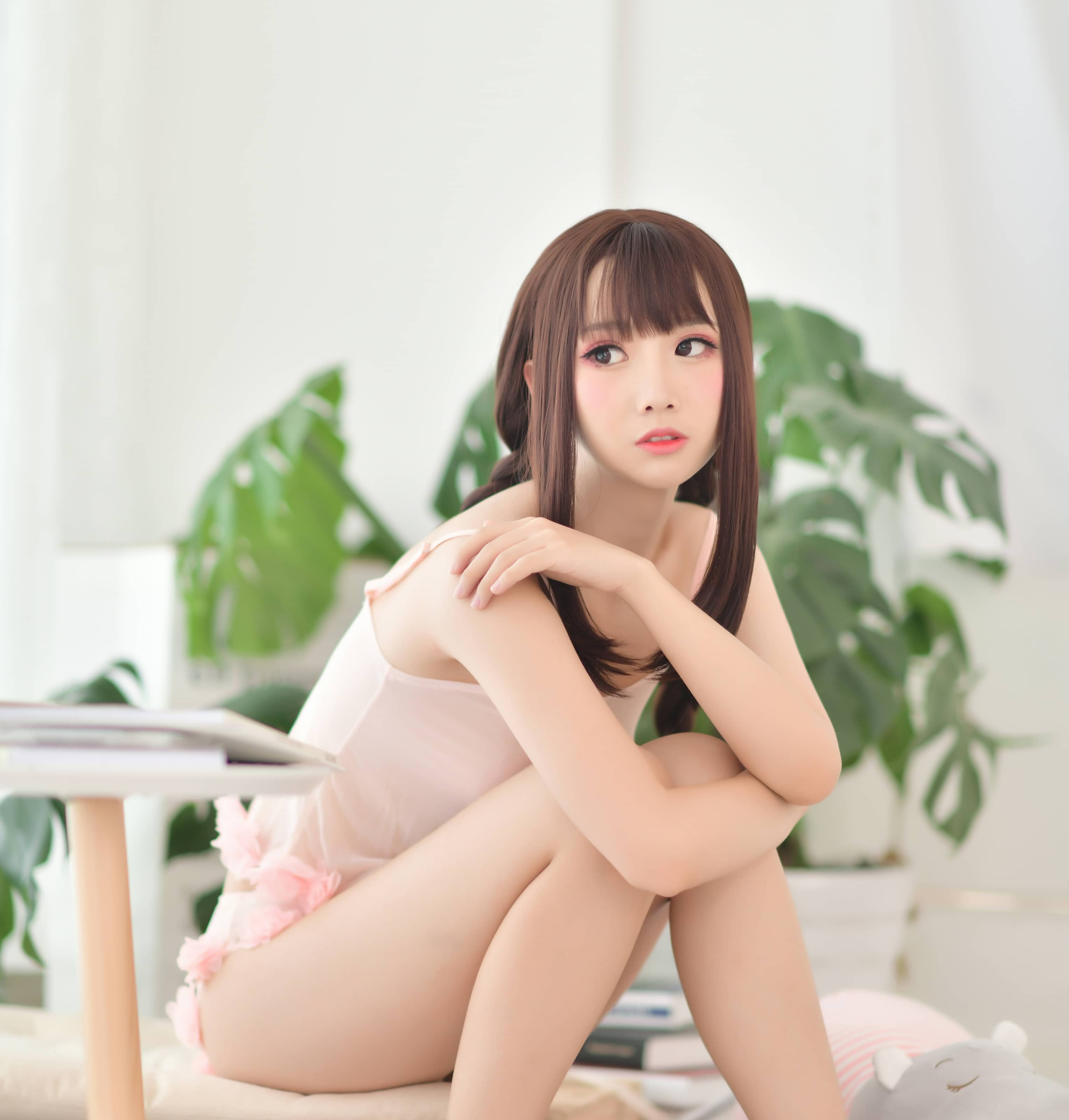 面饼仙儿 NO.011 – 小女友1 [22P]