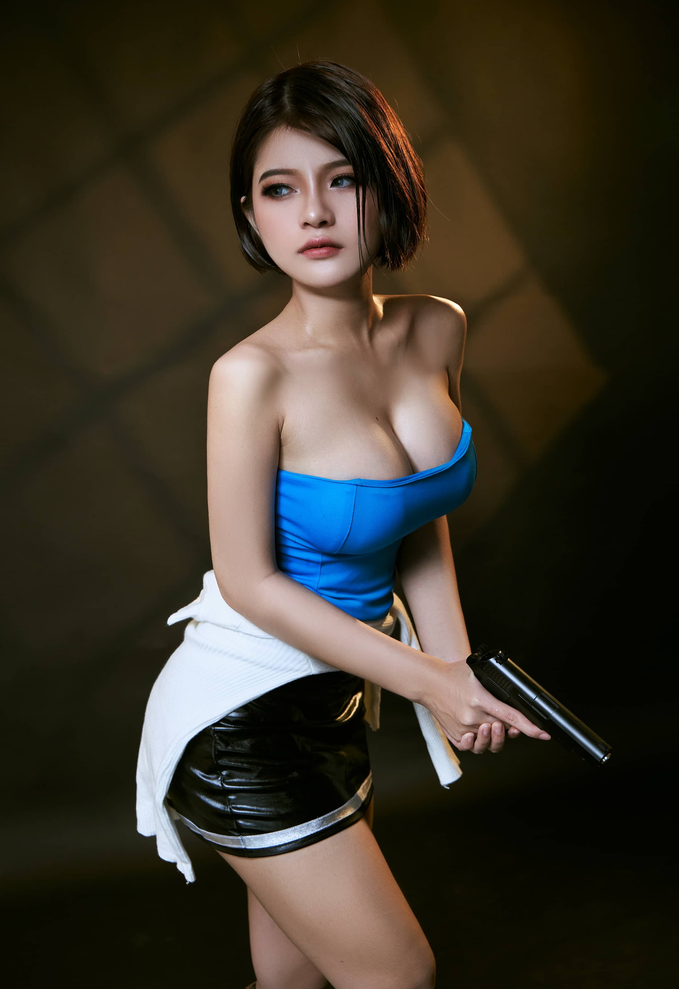 Azami NO.010 – Jill Valentine [18P]