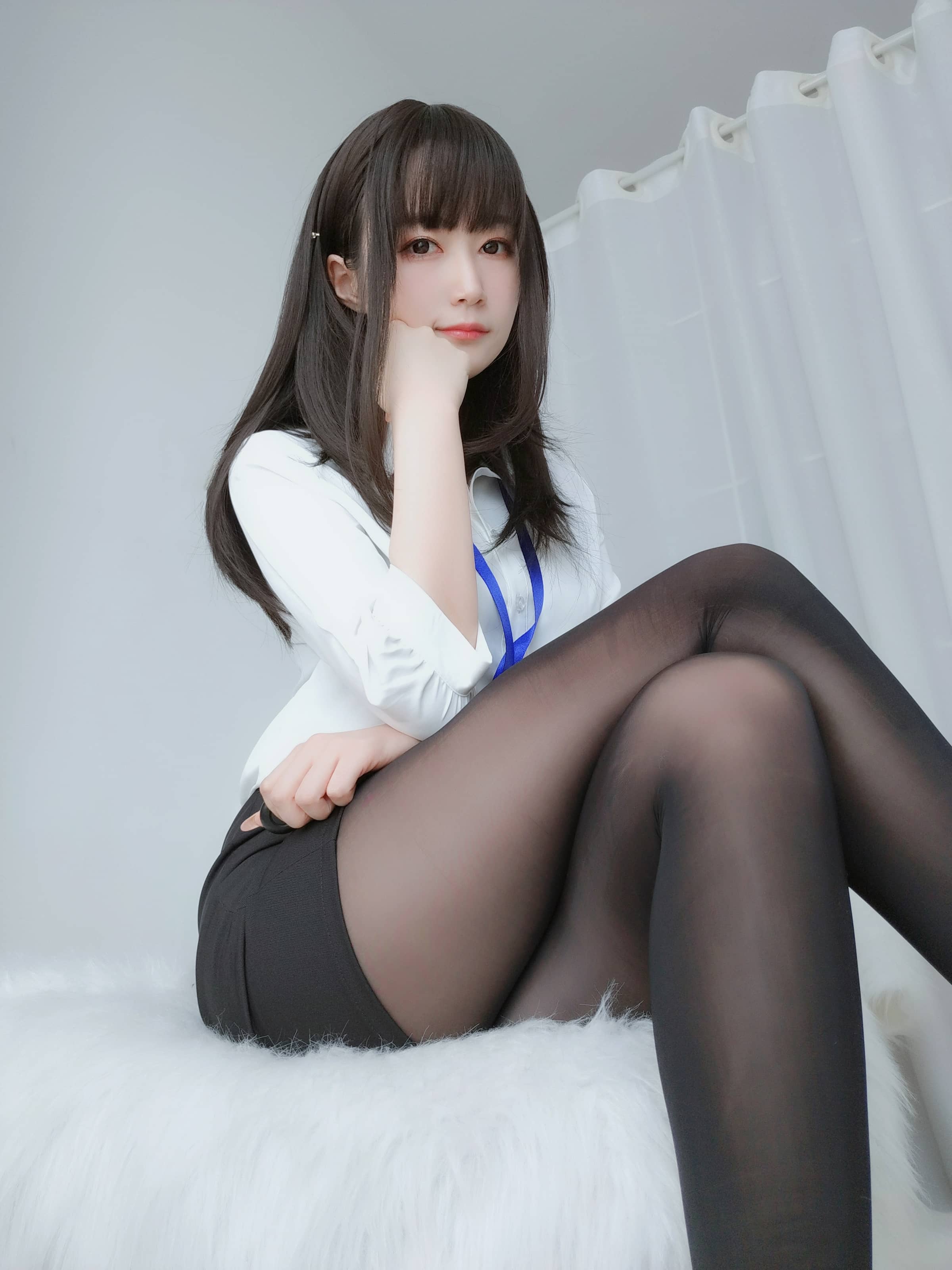 白银81 NO.047 – 制服 [125P 8V]