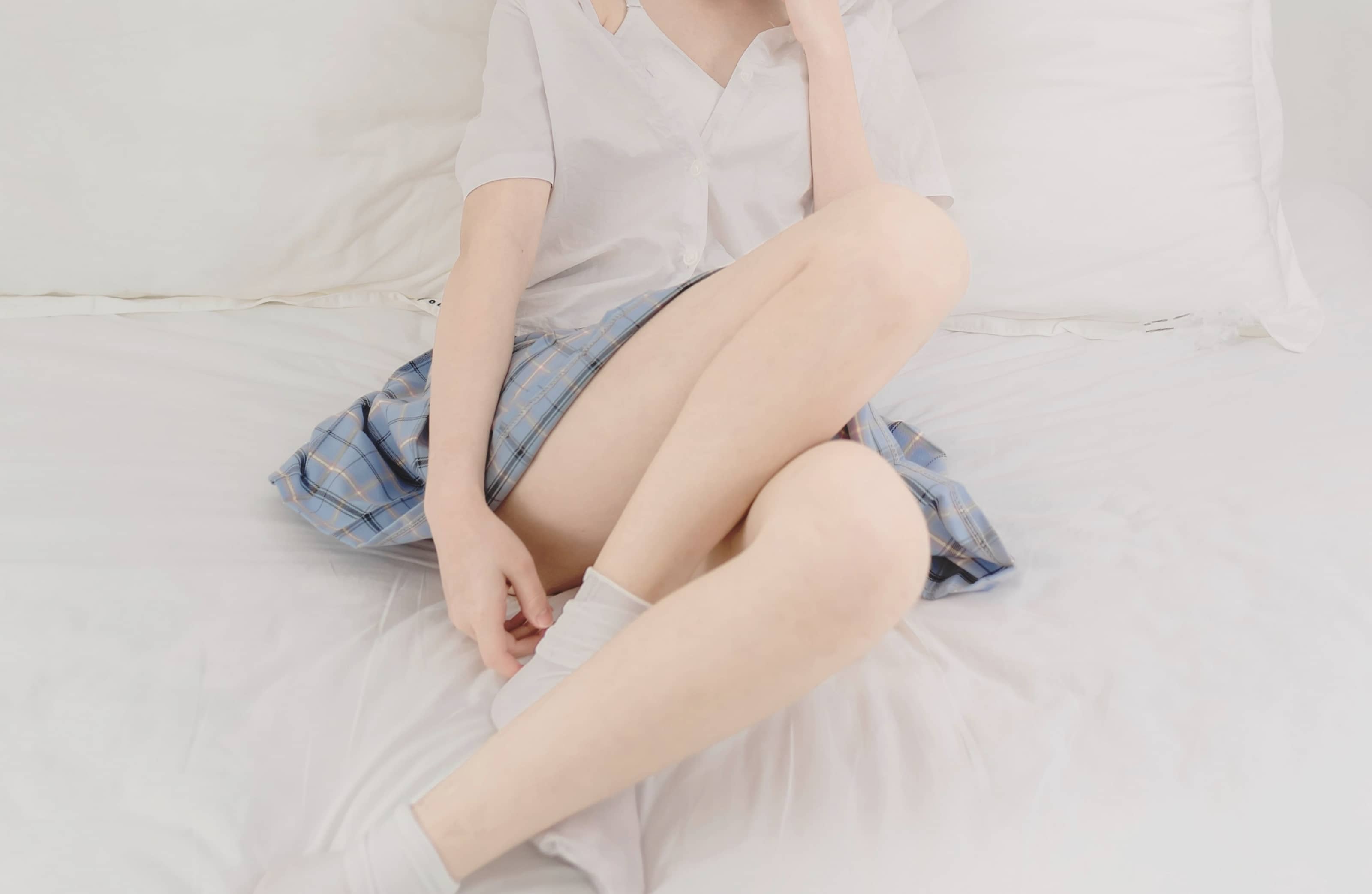 南桃Momoko NO.025 – 绫波丽制服 [23P]