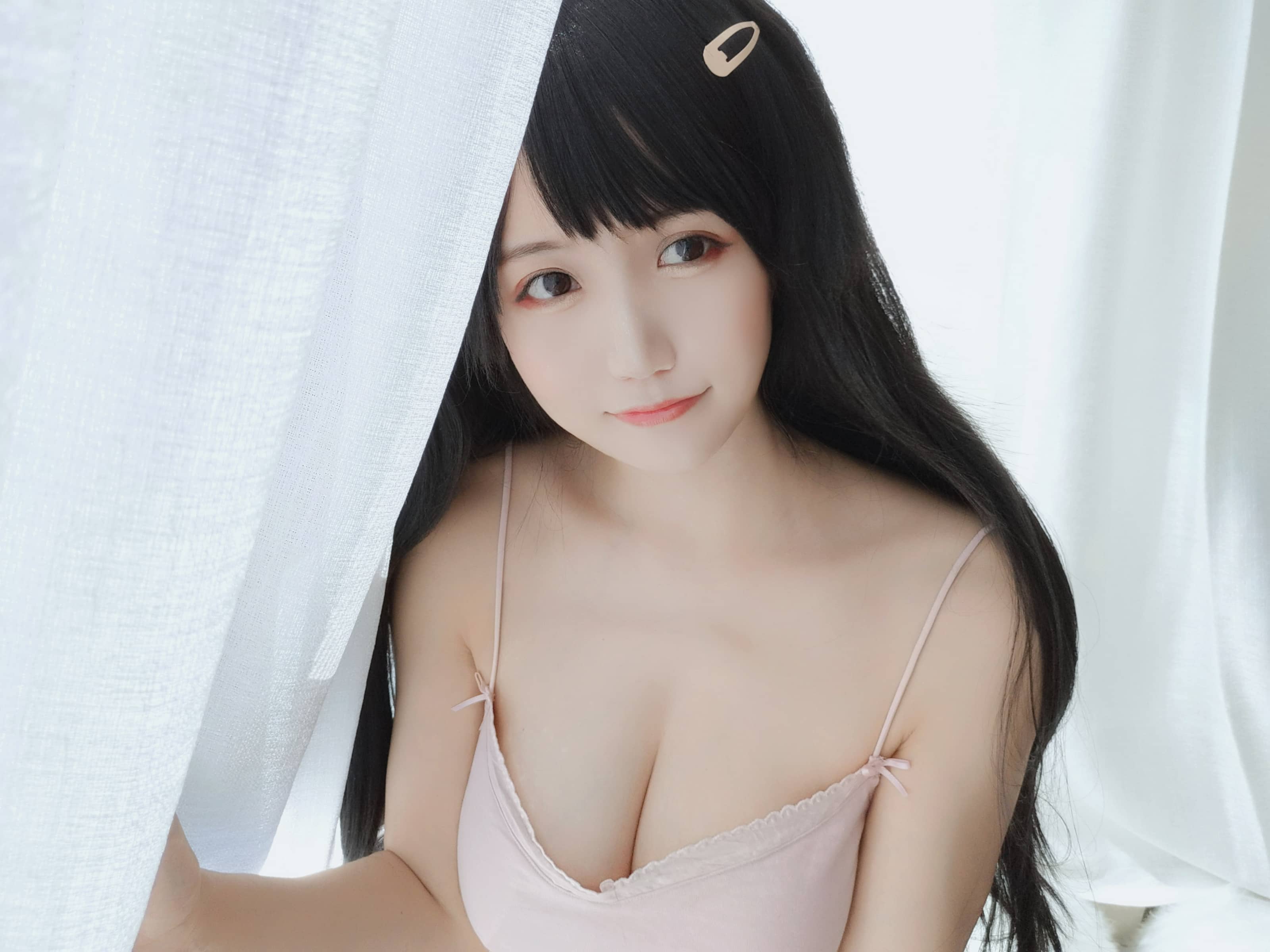 呵烟阿奈(小仓千代w) NO.002 – 粉色吊带 [30P]