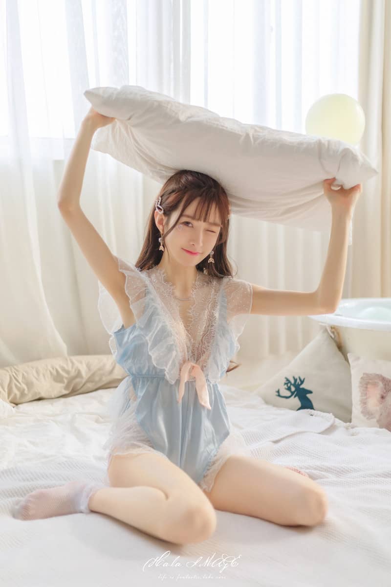 王羽杉Barbieshy NO.011 – 蕾丝连体比基尼 [39P]