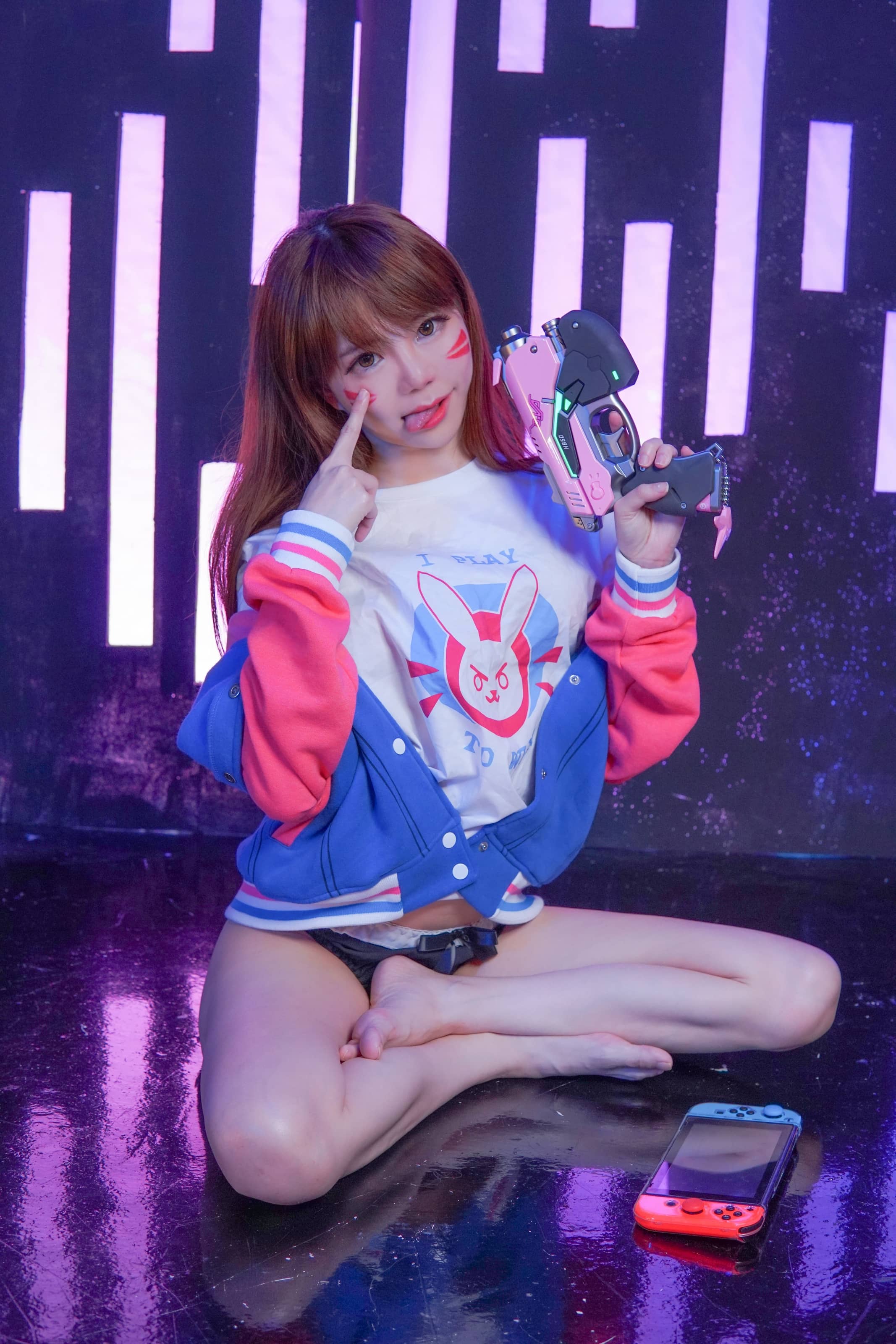 Sally Dorasnow NO.007 – DVA Gamer Girl [10P]