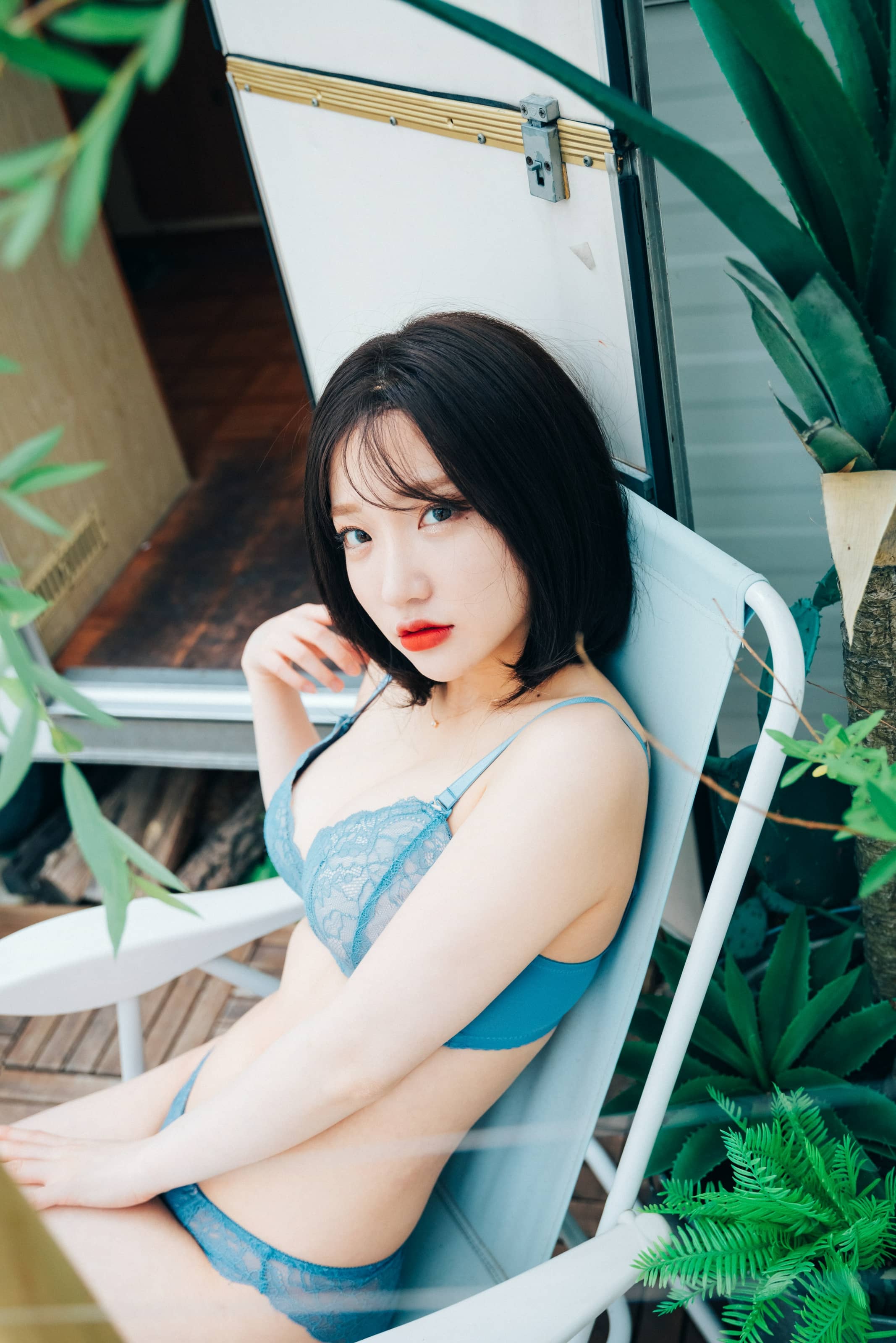 孫樂樂Jang Ye Eun(손예은) NO.015 – [Loozy] Summer Caravan [66P 3V]