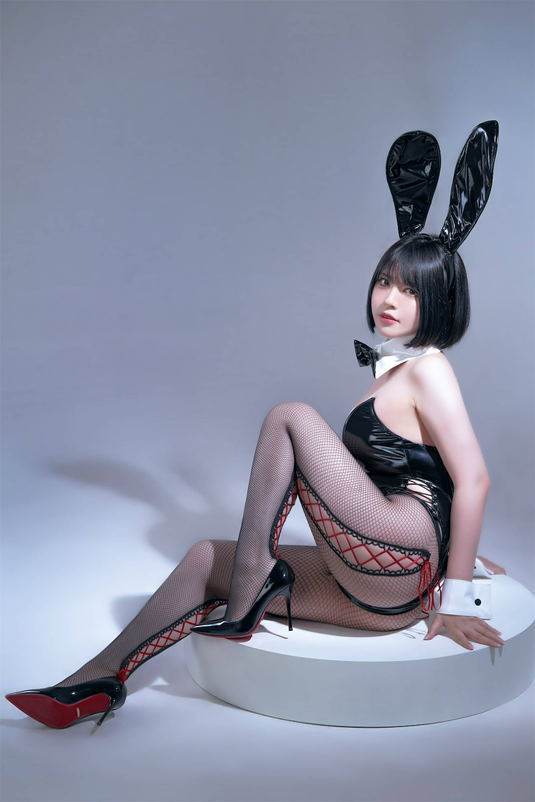 BANBANKO半半子 NO.038 – Bunny [75P]