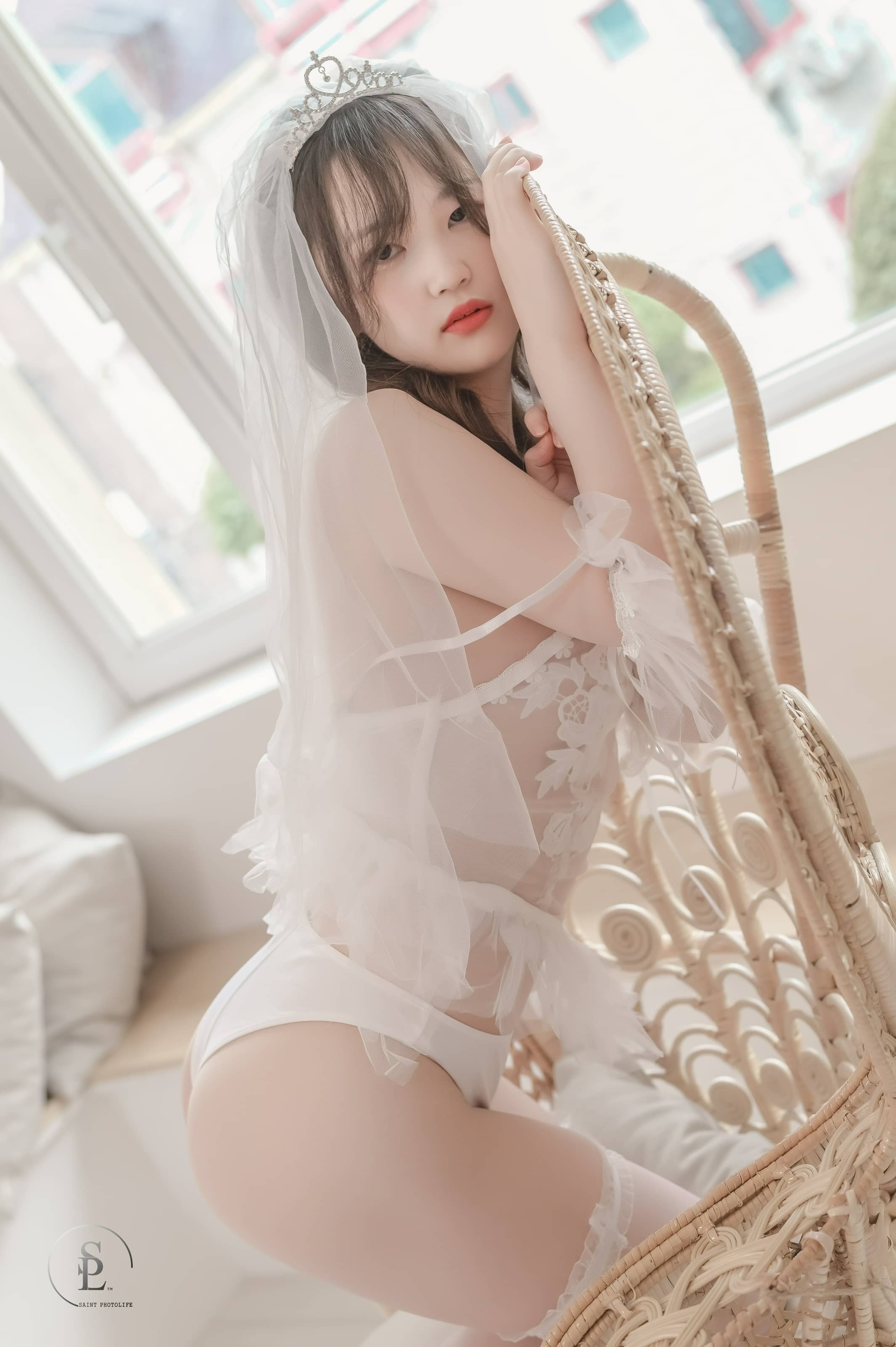 Sia(시아) NO.001 – [SAINT Photolife] VOL.1 [62P]