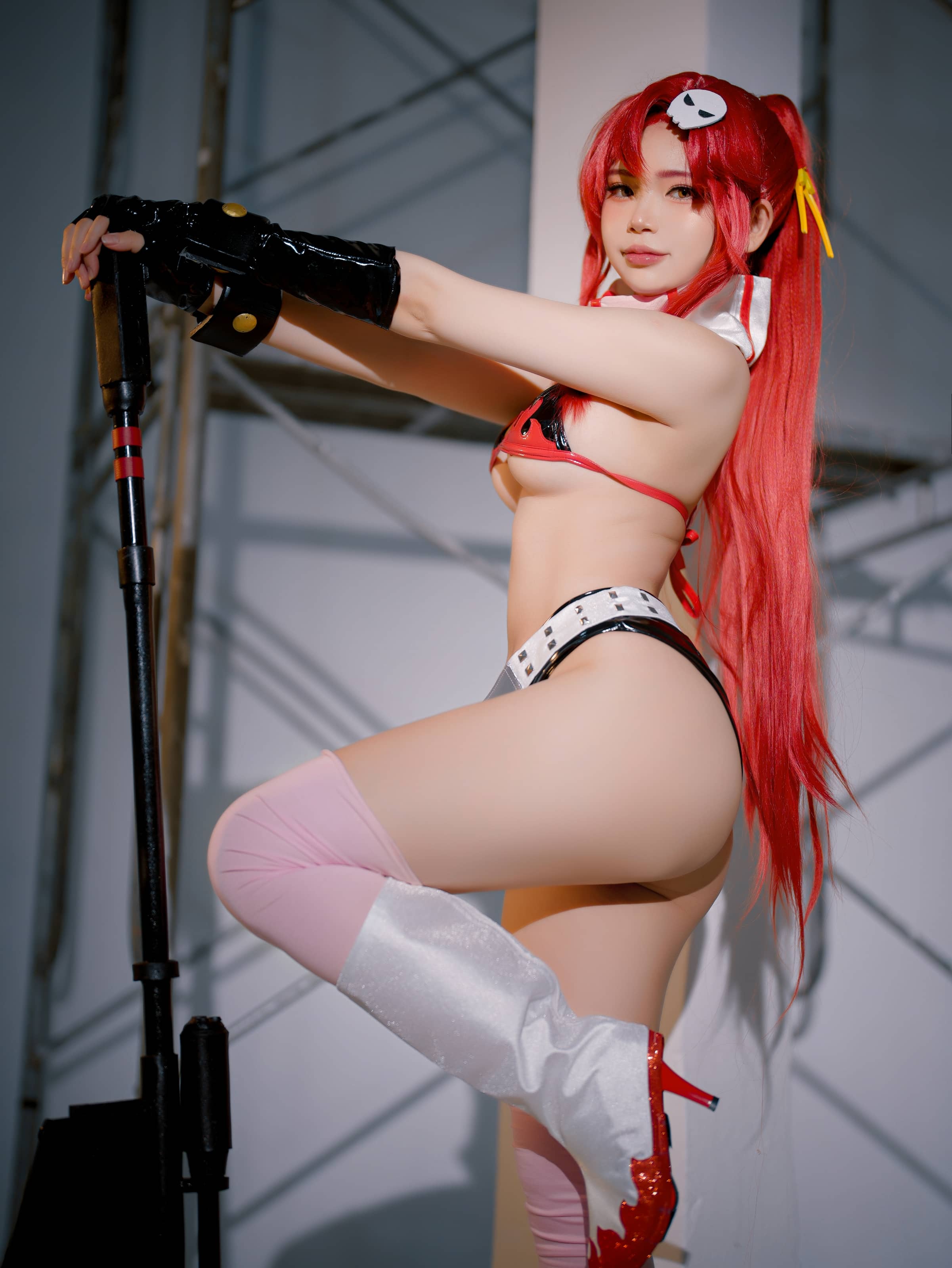 ZinieQ NO.013 – Yoko Littner [38P]